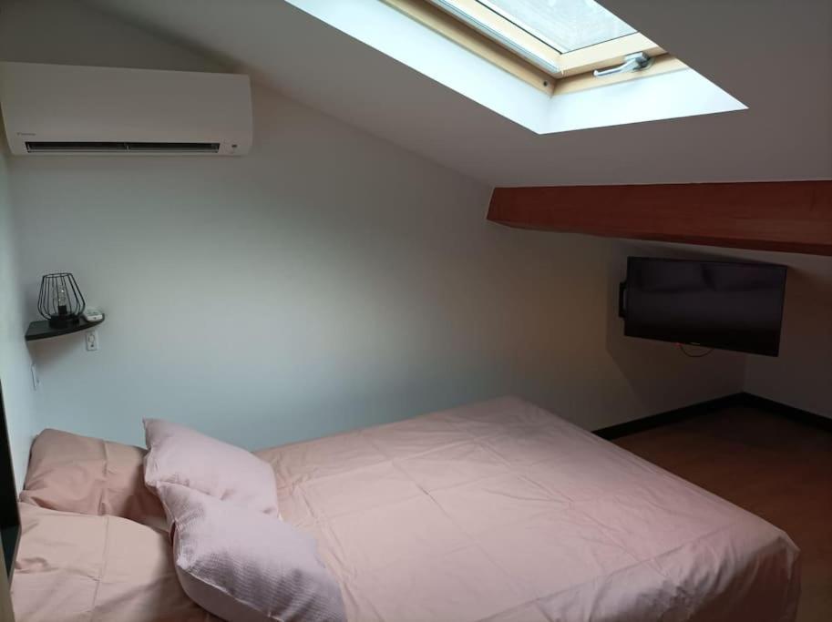 Appartement Caraman Екстериор снимка